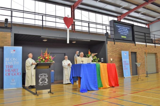 altar cloth house colours